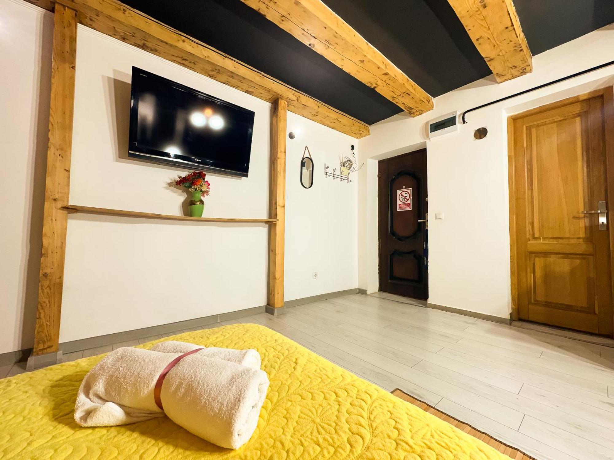 Venus Central Lux Studio Craiova Luaran gambar