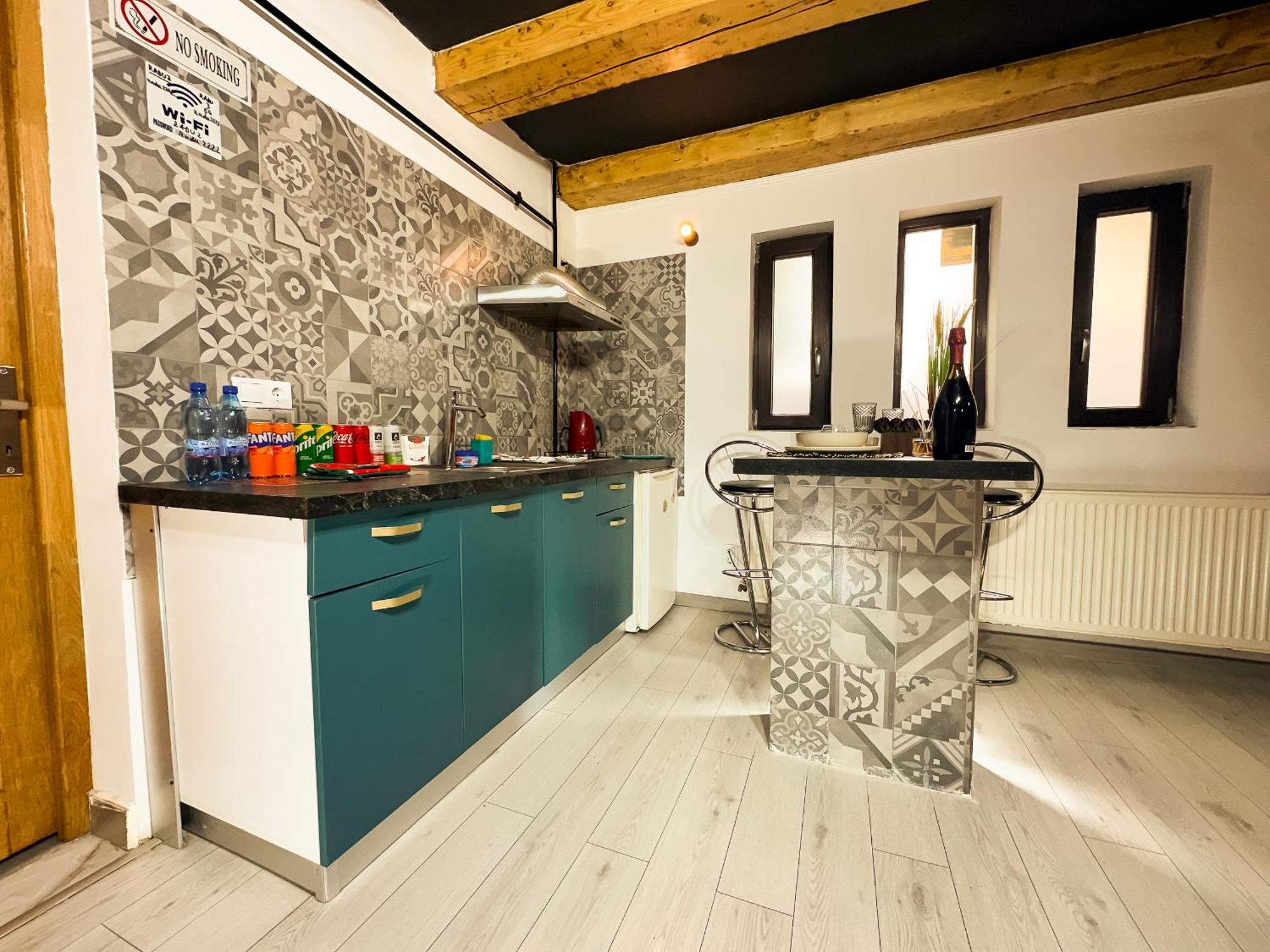 Venus Central Lux Studio Craiova Luaran gambar