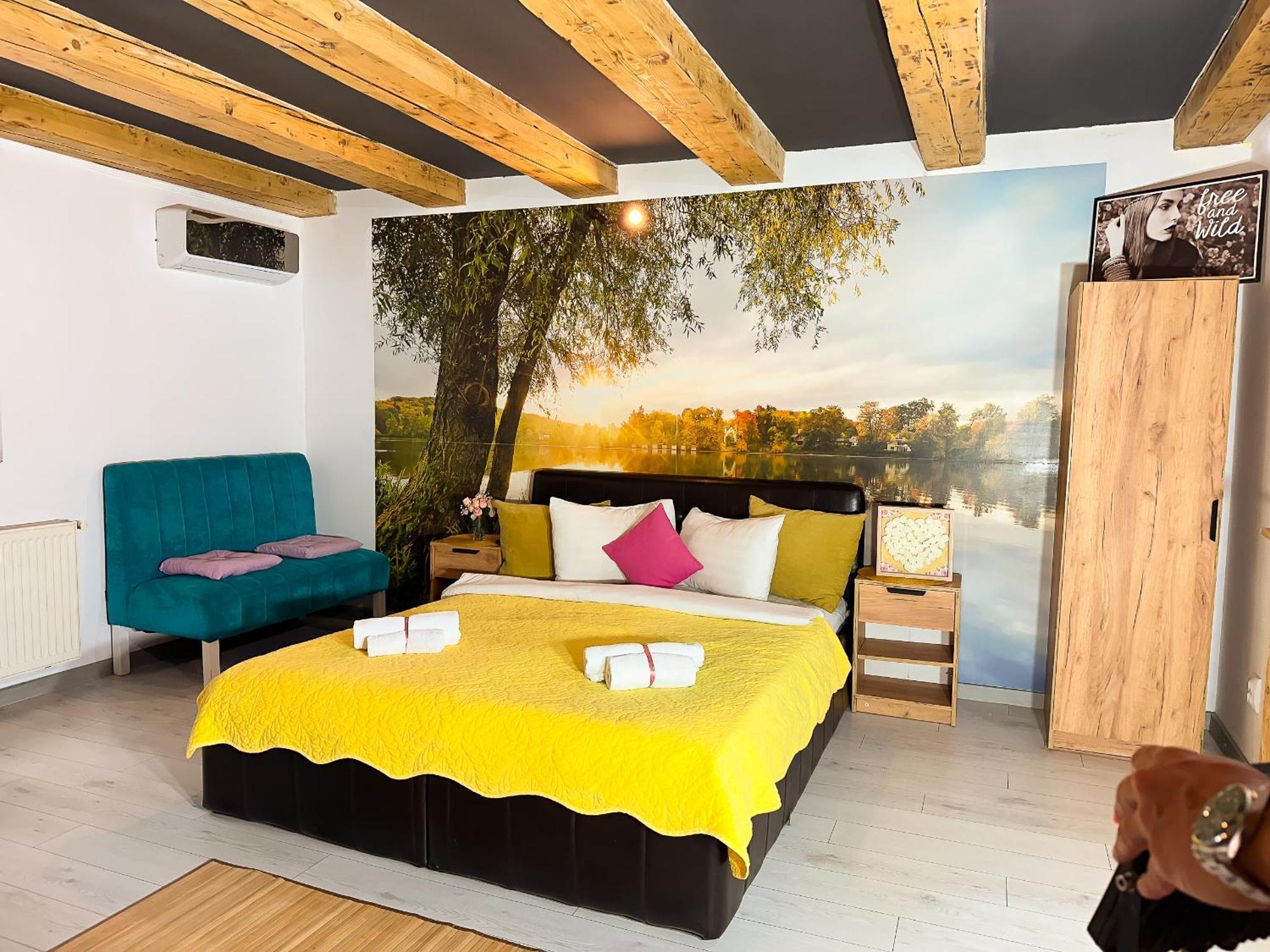Venus Central Lux Studio Craiova Luaran gambar